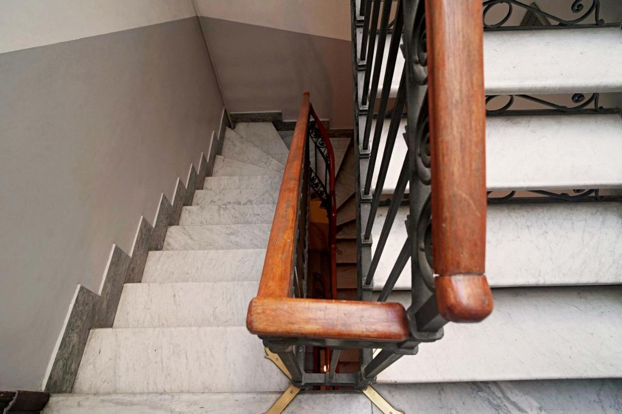 Elegant Apartment Near Brera Area มิลาน ภายนอก รูปภาพ